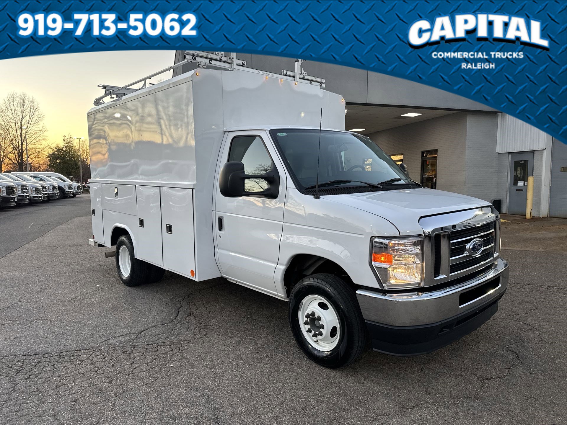 ford e-series cutaway 2024 1FDWE3FNXRDD15728 image ford e-series cutaway 2024 1FDWE3FNXRDD15728 image